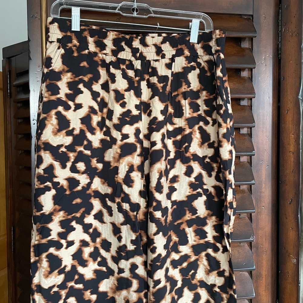 NWT B Young Leopard Print Wide-Leg Pants Size Euro 40. Medium Large - Picture 2 of 11